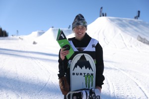 Kiwi Snowboarding powerhouse Zoi Sadowski-Synnott claims career first win at Dew Tour 