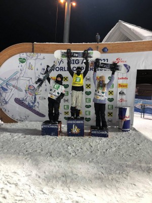 Zoi Sadowski-Synnott wins gold at Big Air World Cup! 