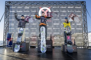 Zoi Sadowski-Synnott claims second place finish at LAAX Open Snowboard Slopestyle World Cup